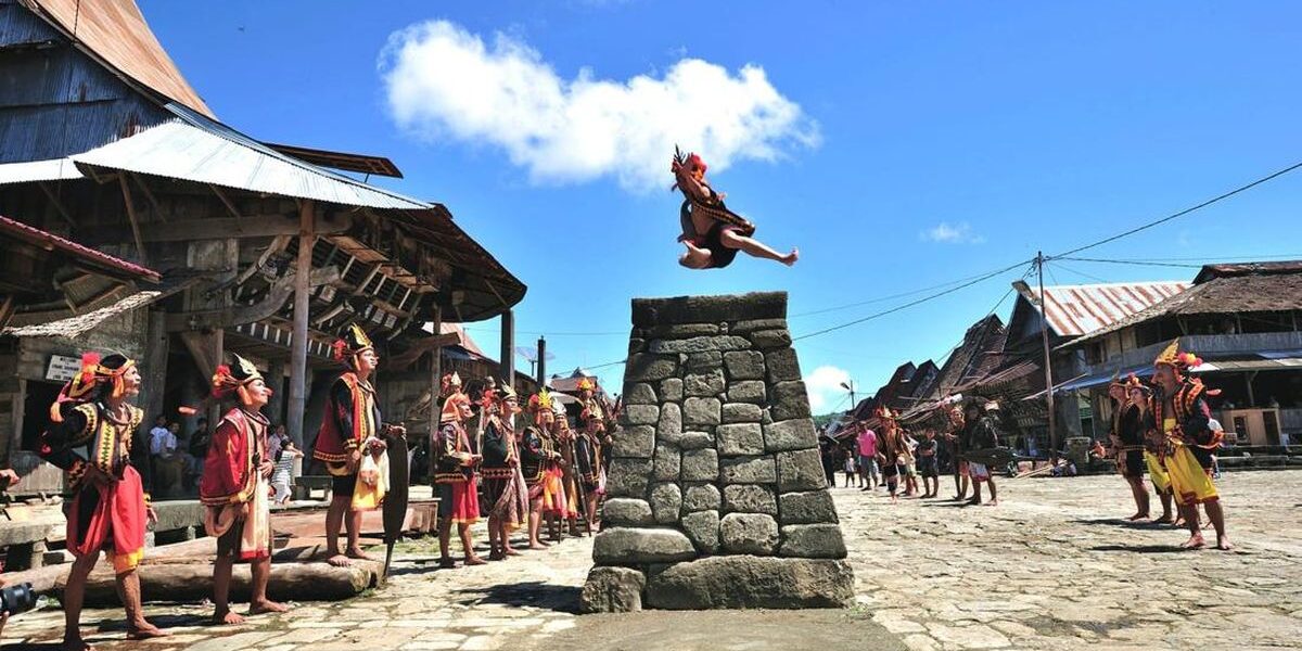 Tradisi Lokal Nusantara